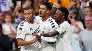 Onces iniciales del Real Madrid y de Osasuna