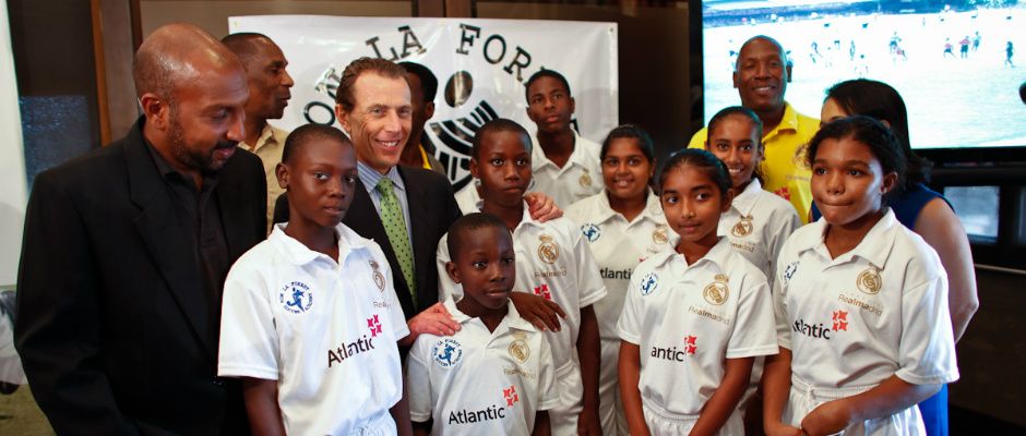 Escuela Sociodeportiva de la Fundación Real Madrid en Puerto España