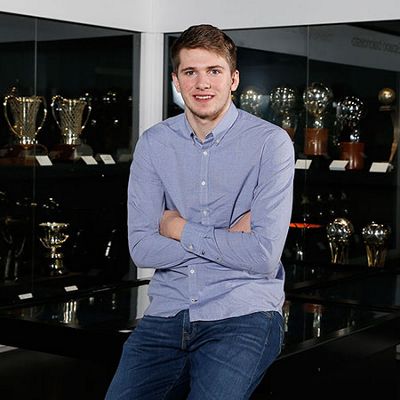 doncic cumple 18 años