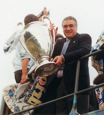 el real madrid ganó siete títulos durante la presidencia de lorenzo sanz