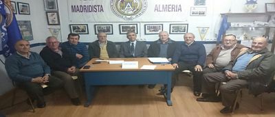 reunión peña abulense almería