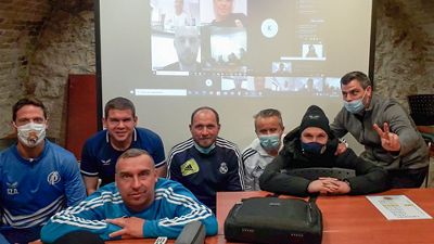 La escuela de la Fundación en Hungría recibió la formación online de sus técnicos