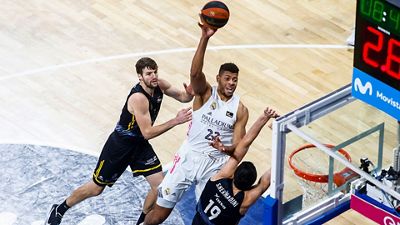 85-92: El líder sigue firme y comienza el año ganando en Tenerife
