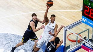 85-92: El líder sigue firme y comienza el año ganando en Tenerife