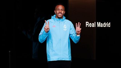 Militão cumple 23 años