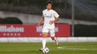 El golazo de Carrillo desde su propio campo con el Juvenil A