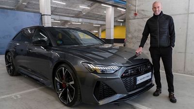 Audi entrega los vehículos oficiales a la primera plantilla de fútbol