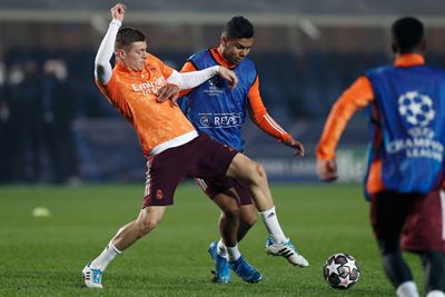 entrenamiento del real madrid en el estadio de bérgamo