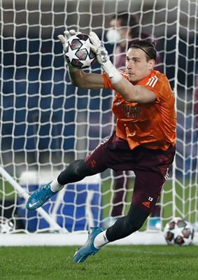 entrenamiento del real madrid en el estadio de bérgamo