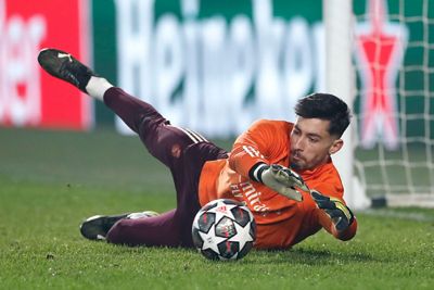 entrenamiento del real madrid en el estadio de bérgamo