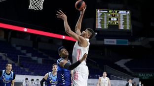 96-81: Un Tavares de récord guía al líder a su séptima victoria seguida en Liga