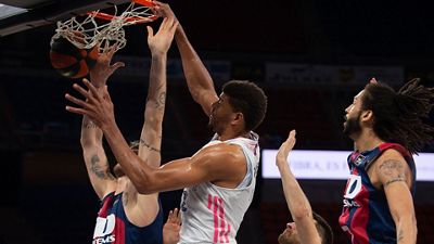 74-85: Exhibición del líder en el Buesa Arena