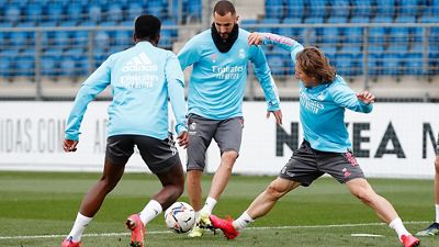 El equipo sigue preparando el partido contra el Éibar