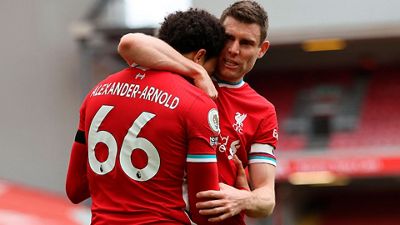 2-1: Victoria en el último minuto del Liverpool frente al Aston Villa