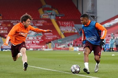 entrenamiento del real madrid en anfield
