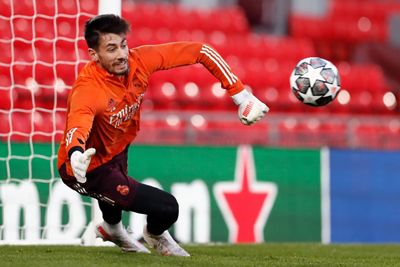 entrenamiento del real madrid en anfield