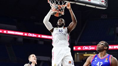 Real Madrid-Anadolu Efes: a igualar el playoff en el WiZink Center