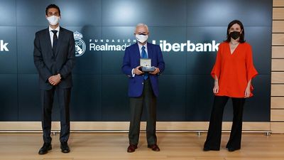 La Fundación Real Madrid y Liberbank renuevan su convenio de colaboración