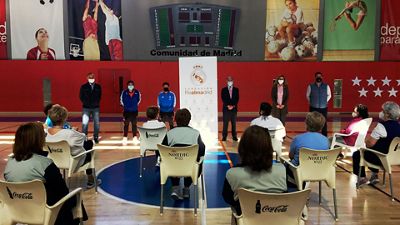 La Fundación Real Madrid, Ipsen y Janssen retoman la campaña ‘Que no te pille fuera de juego’