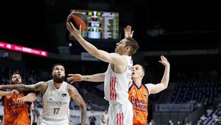 81-70: Victoria de gran mérito para adelantarse en las semifinales de Liga