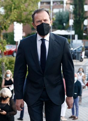 misa funeral por lorenzo sanz