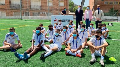 La alcaldesa de Cartagena y Emilio Butragueño inauguran el Campus Experience de Cartagena