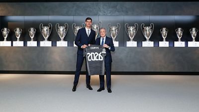 Courtois, renovado hasta 2026
