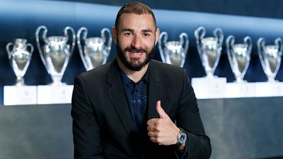Benzema: “Jugamos en el Real Madrid para hacer historia”