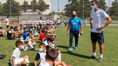 Casi 4.000 niños y jóvenes participaron en los Campus de verano de la Fundación Real Madrid