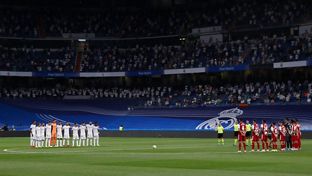 Recuerdo a los socios y madridistas fallecidos durante la pandemia