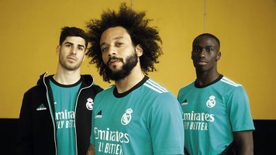 El Real Madrid y adidas presentan la tercera camiseta de la temporada 2021-22