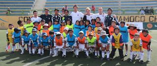 Escuelas sociodeportivas de la Fundación Real Madrid en colaboración con la Fundación Alalay