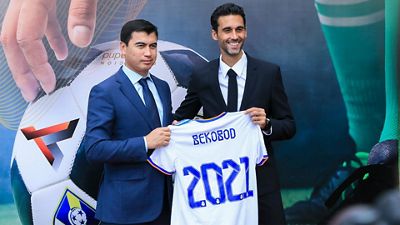 Arbeloa presentó el programa de fútbol educativo de la Fundación en Uzbekistán