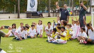Segundo clínic de la Fundación en Bali
