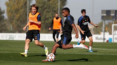 Físico y balón en la cuarta sesión de la semana