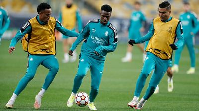 El Real Madrid se entrenó en el Olímpico de Kiev