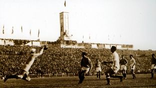 The Santiago Bernabéu turns 76