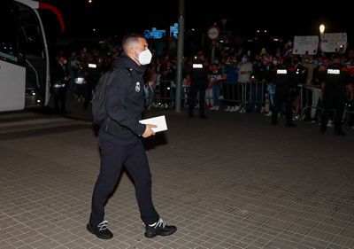 Así fue la llegada a Barcelona| Real Madrid C.F.