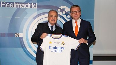 Intercambio de obsequios en el Real Madrid-Shakhtar Donetsk