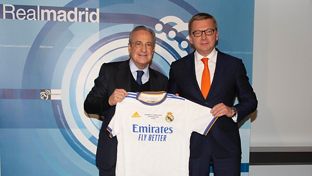 Intercambio de obsequios en el Real Madrid-Shakhtar Donetsk