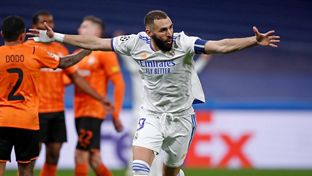 Benzema, cuarto máximo goleador de la historia del Real Madrid