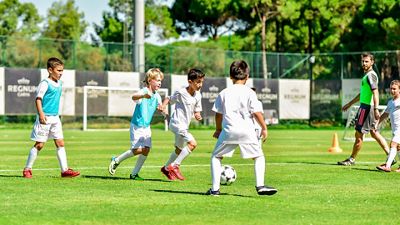 Más de 300 participantes en los nuevos clínics de la Fundación Real Madrid y Be Free Football en Turquía