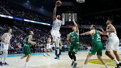 95-82: Triunfo para seguir invictos en casa en la Euroliga