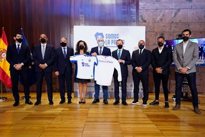 presentación del partido solidario entre las leyendas del real madrid y el tenerife