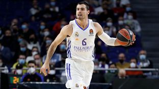 Abalde, 100 partidos con el Real Madrid