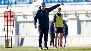 Alberto Toril dirige la última sesión antes de medirse al Villarreal