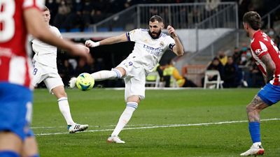 El golazo de volea de Benzema