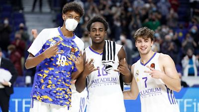 Klavzar, Garuba y Miller debutan con el Real Madrid