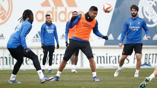 Dernier entraînement avant les débuts en Coupe