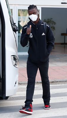 llegada del real madrid a alicante